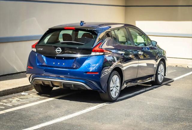 2025 Nissan LEAF S
