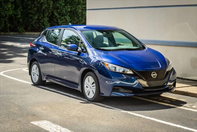 2025 Nissan LEAF S