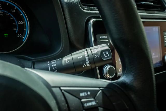 2025 Nissan LEAF S