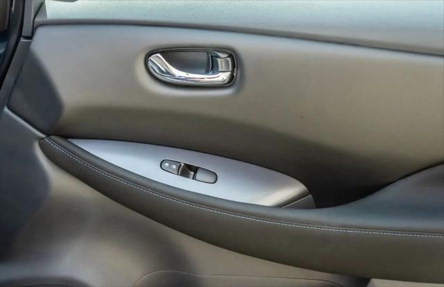 2025 Nissan LEAF S