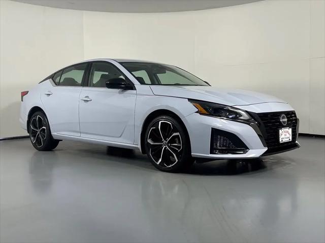 2023 Nissan Altima SR Intelligent AWD for sale in Westampton, NJ