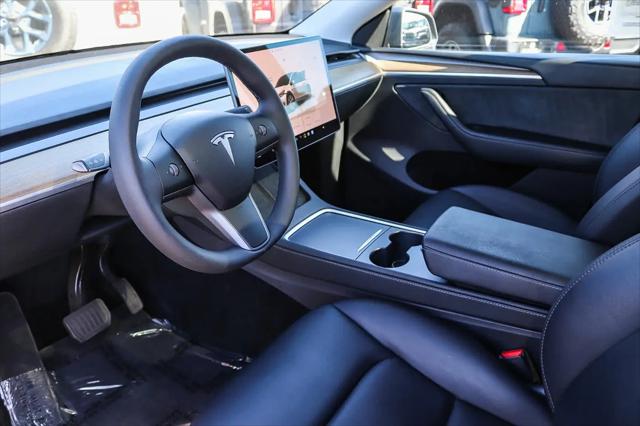 2023 Tesla Model Y RWD