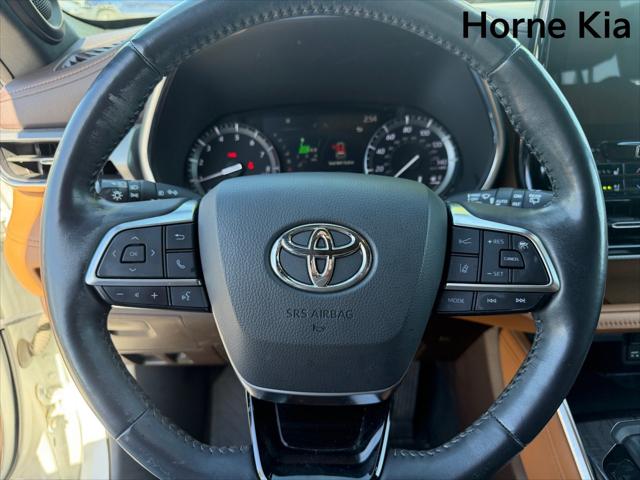 2021 Toyota Highlander Platinum