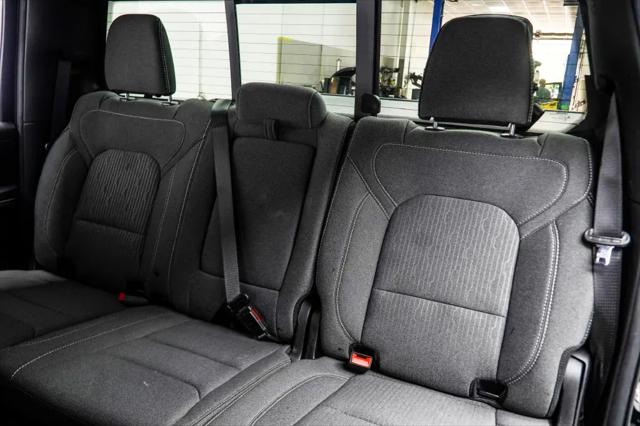 2024 Ram 1500 Big Horn Crew Cab 4x4 57 Box