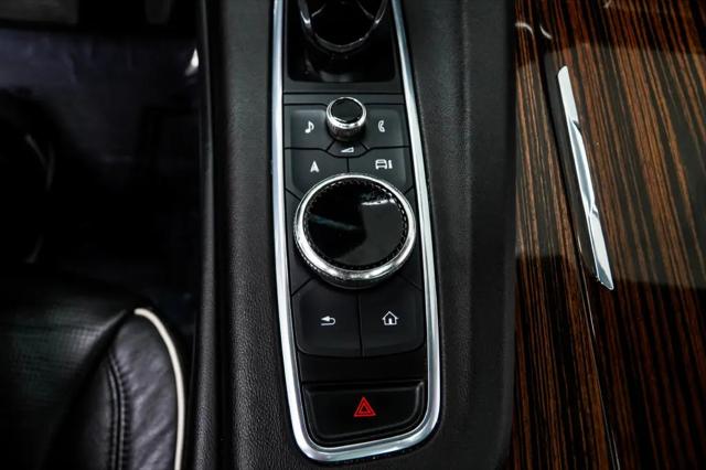 2021 Cadillac Escalade 4WD Premium Luxury