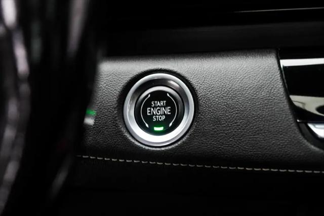 2021 Cadillac Escalade 4WD Premium Luxury