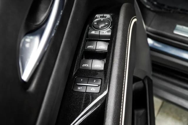2021 Cadillac Escalade 4WD Premium Luxury
