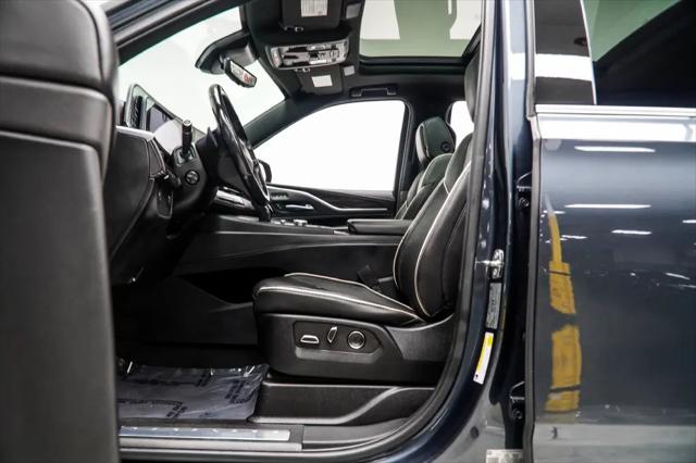 2021 Cadillac Escalade 4WD Premium Luxury
