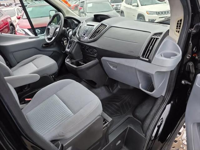 2017 Ford Transit XLT