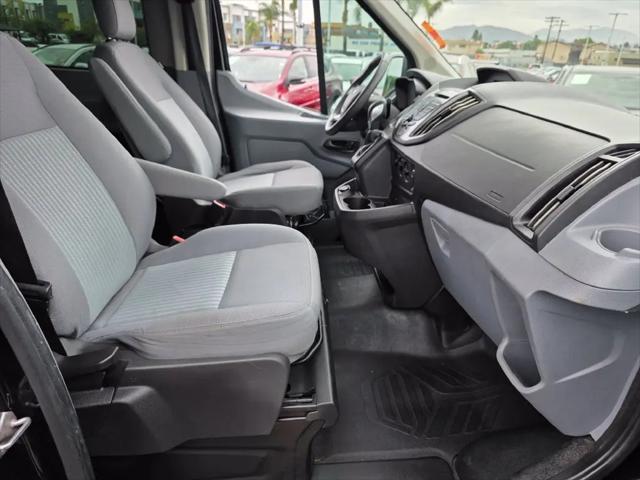 2017 Ford Transit XLT