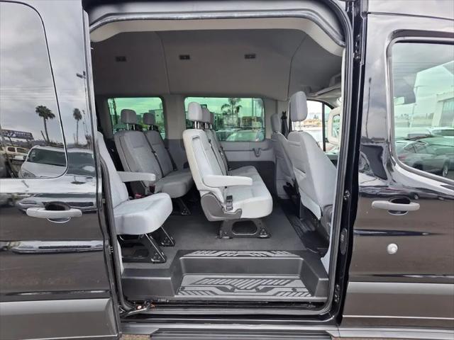 2017 Ford Transit XLT