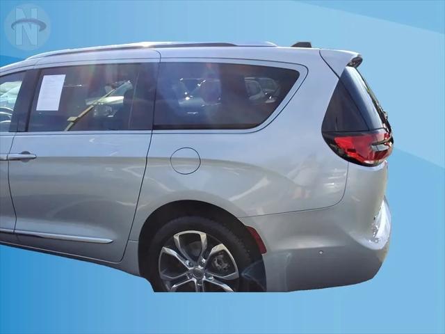 2024 Chrysler Pacifica Pinnacle AWD