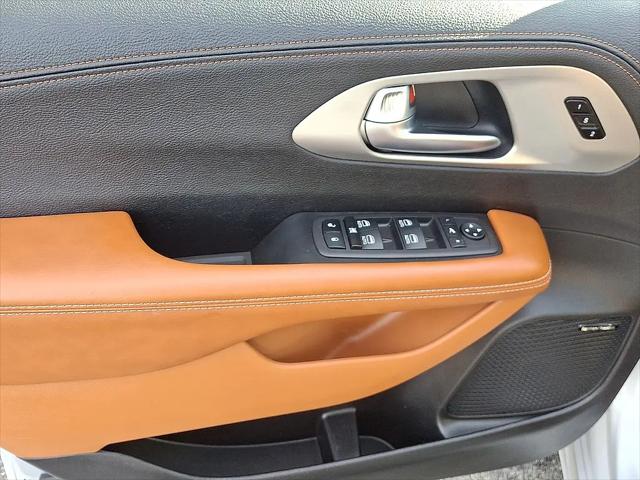 2024 Chrysler Pacifica Pinnacle AWD
