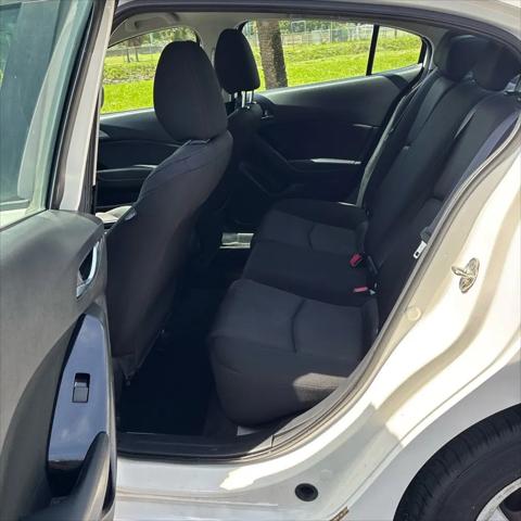 2017 Mazda Mazda3 Sport