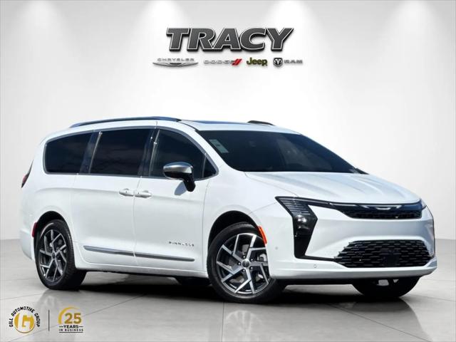2027 Chrysler Pacifica Pinnacle AWD for sale in Tracy, CA