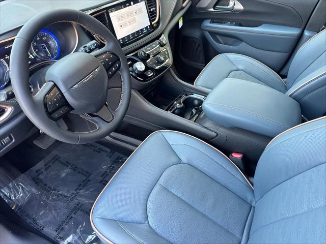 2027 Chrysler Pacifica Pinnacle AWD