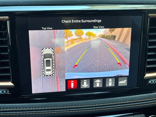 2027 Chrysler Pacifica Pinnacle AWD