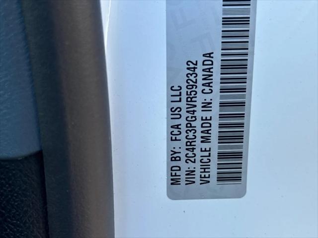 2027 Chrysler Pacifica Pinnacle AWD
