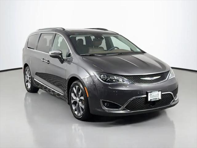 2018 Chrysler Pacifica Limited for sale in Schaumburg, IL