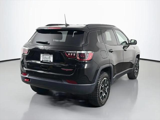 2025 Jeep Compass Trailhawk 4x4