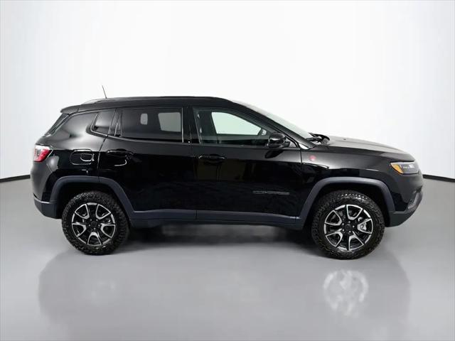 2025 Jeep Compass Trailhawk 4x4