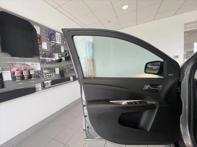 2012 Dodge Journey R/T