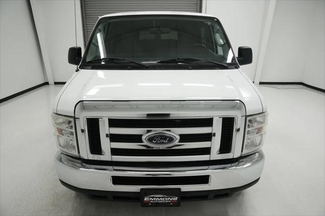 2014 Ford E-350 Super Duty XLT