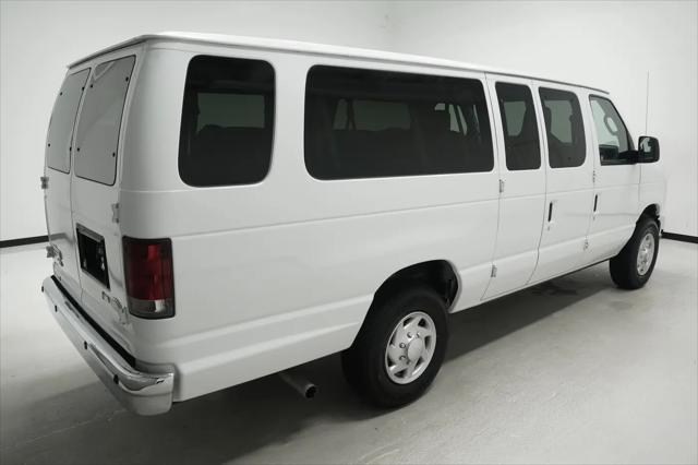 2014 Ford E-350 Super Duty XLT