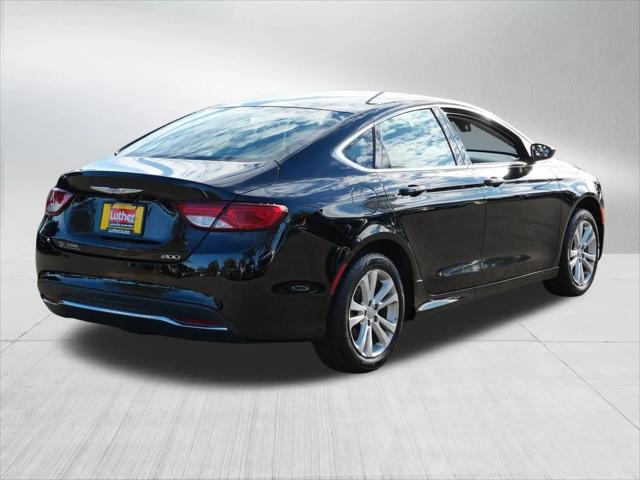 2016 Chrysler 200 Limited
