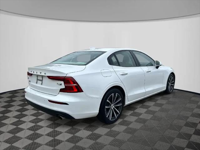 2021 Volvo S60 Momentum