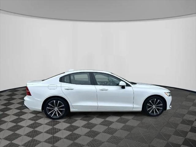 2021 Volvo S60 Momentum