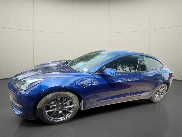 2022 Tesla Model 3 Rear-Wheel Drive