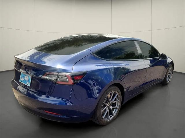 2022 Tesla Model 3 Rear-Wheel Drive