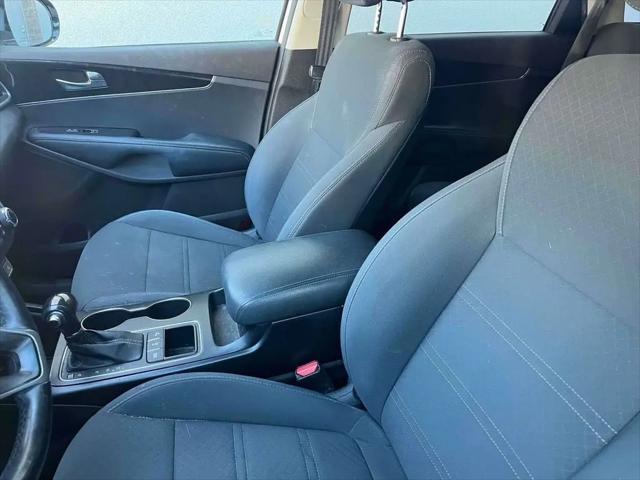 2016 Kia Sorento 2.4L LX