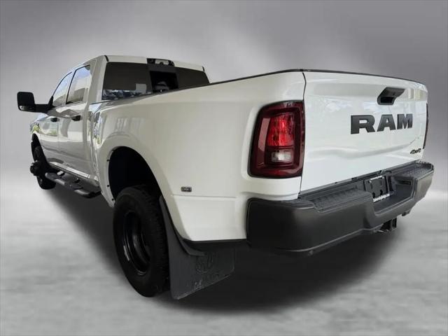 2025 Ram 3500 Tradesman Crew Cab 4x4 8 Box