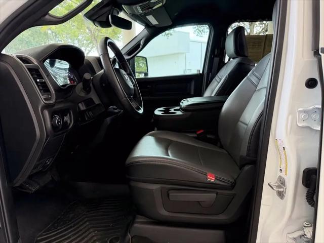 2025 Ram 3500 Tradesman Crew Cab 4x4 8 Box