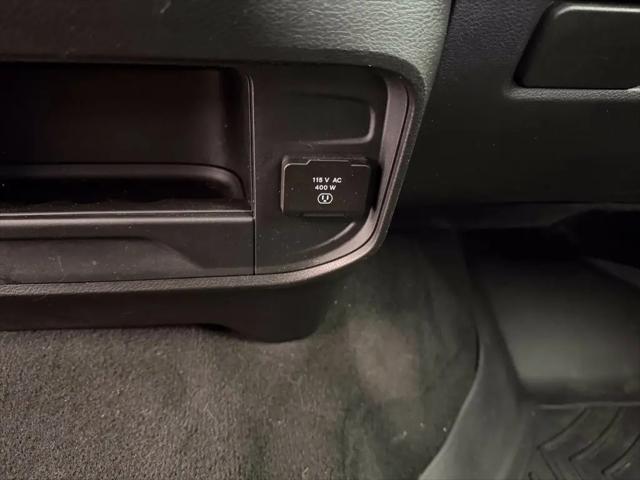 2025 Ram 3500 Tradesman Crew Cab 4x4 8 Box