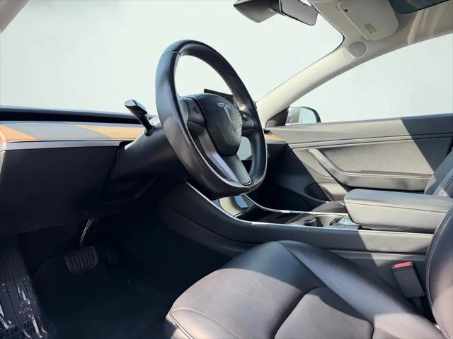 2018 Tesla Model 3 Mid Range