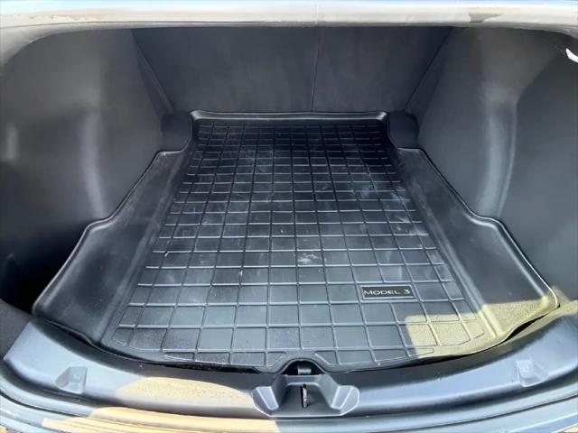 2018 Tesla Model 3 Mid Range