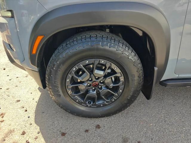 2023 Nissan Frontier Crew Cab PRO-X 4x2