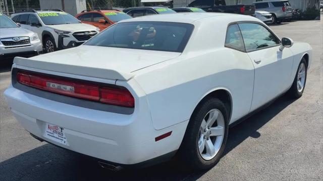 2013 Dodge Challenger SXT
