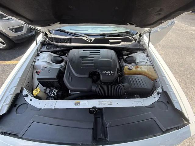 2013 Dodge Challenger SXT