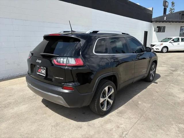 2019 Jeep Cherokee Limited FWD