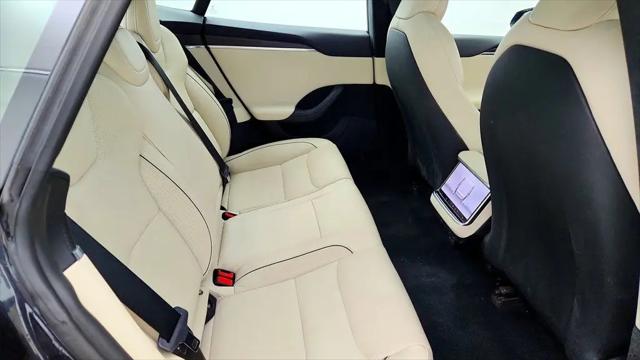 2024 Tesla Model S Plaid Tri Motor All-Wheel Drive