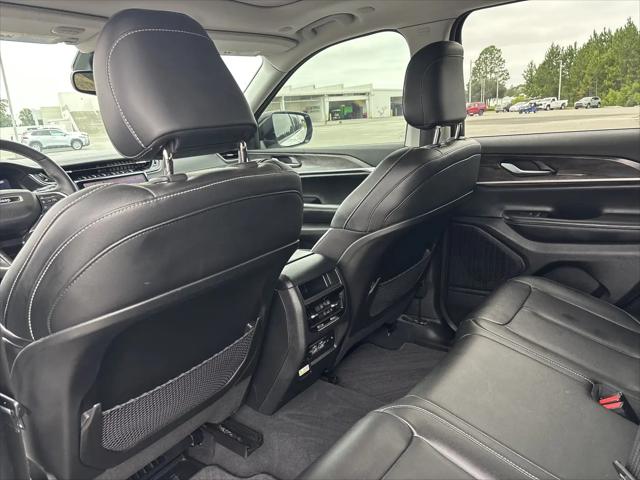 2023 Jeep Grand Cherokee Limited 4x2