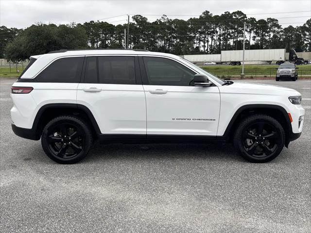 2023 Jeep Grand Cherokee Limited 4x2