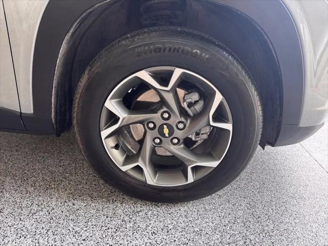 2025 Chevrolet Trax FWD LT