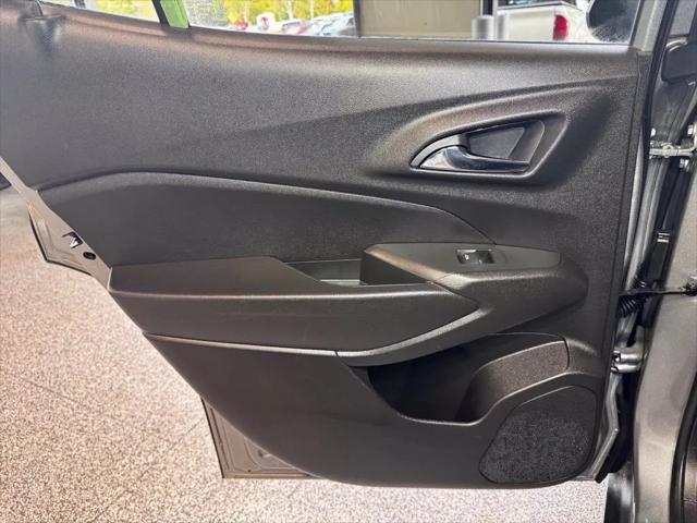 2025 Chevrolet Trax FWD LT