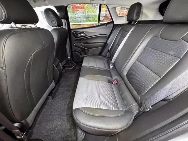 2025 Chevrolet Trax FWD LT