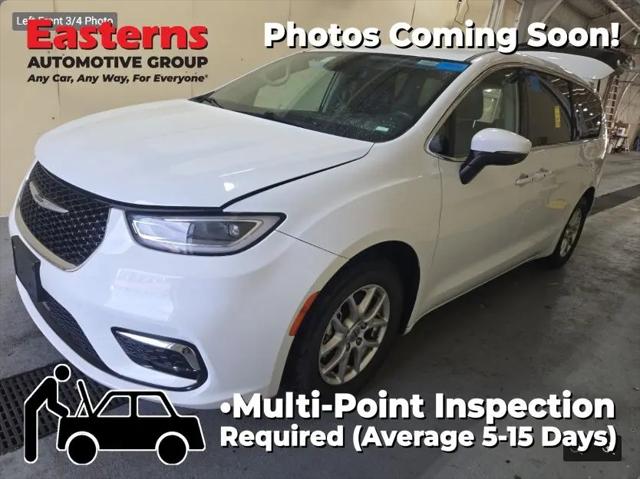 2023 Chrysler Pacifica Touring L for sale in Sterling, VA